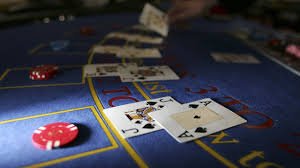 Antarmuka permainan Infinite Blackjack di aplikasi mobile viartoto dengan dealer live